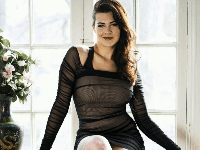 Valkyrie’s Bard Spent Fifteen Years as a Tattoo Artist. Then She Picked Up the Microphone and Left Permanent Marks on Dark Pop&nbsp;Instead.